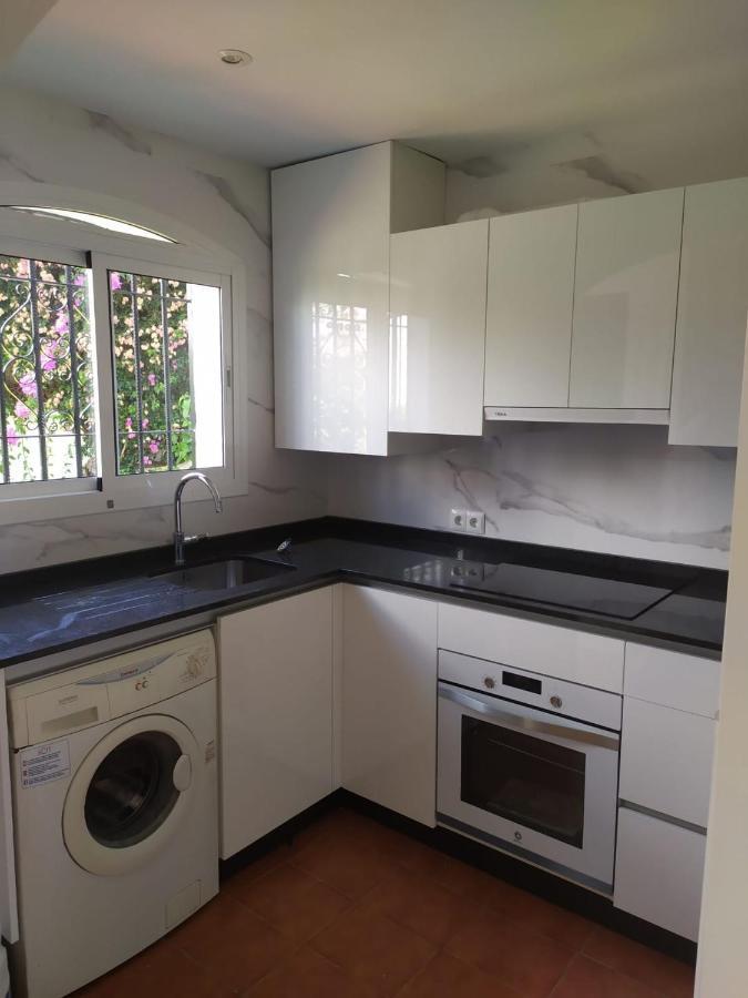 Pinos 11 Menyber Appartement Nerja Buitenkant foto